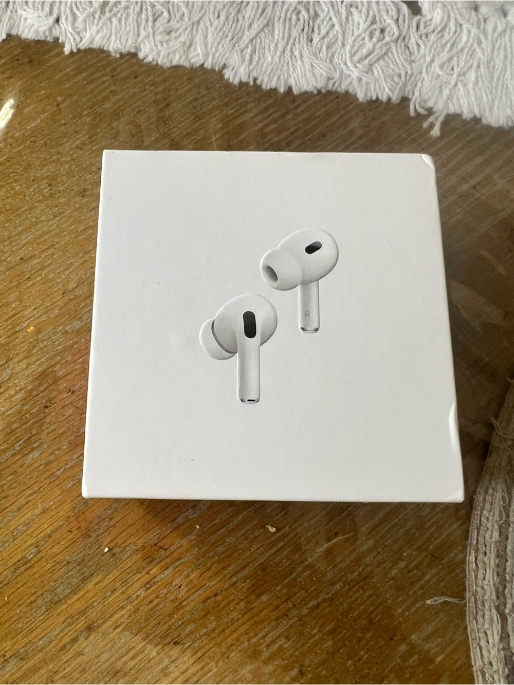 Apple AirPods Pro in White